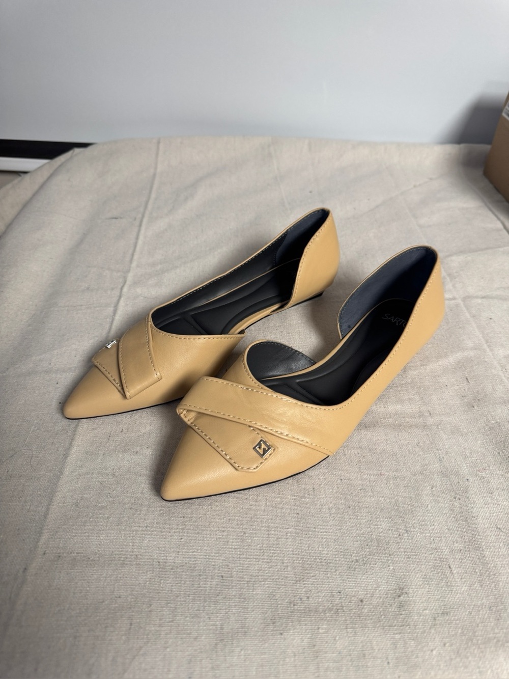 Franco Sarto Womens Elisha 2 Slip On Heel Nude Folded Bow Decoration Pointed Toe